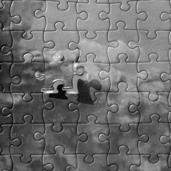 Jigsaw puzzle - Prudential Building, 1944 Warsaw Uprising - Image 2